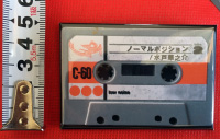 カセットテープ缶バッヂ